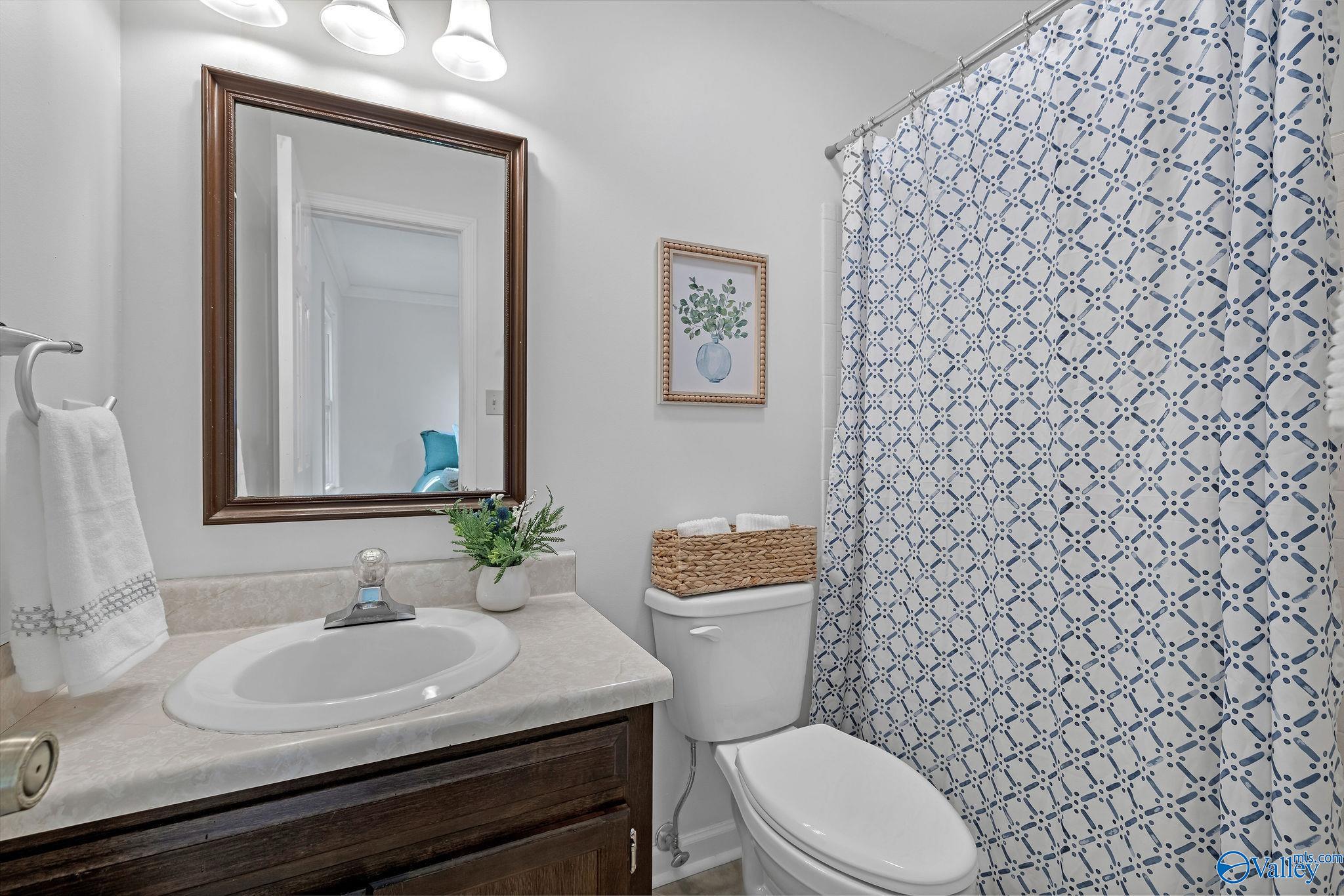 2140 Greenwood Place SW