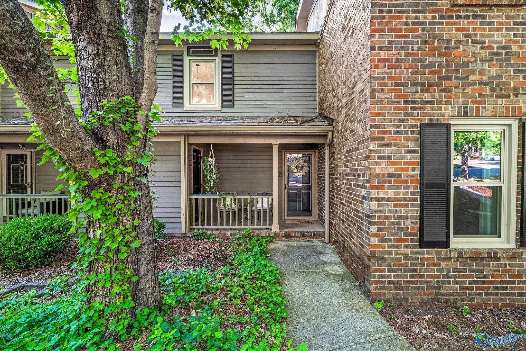 2140 Greenwood Place SW