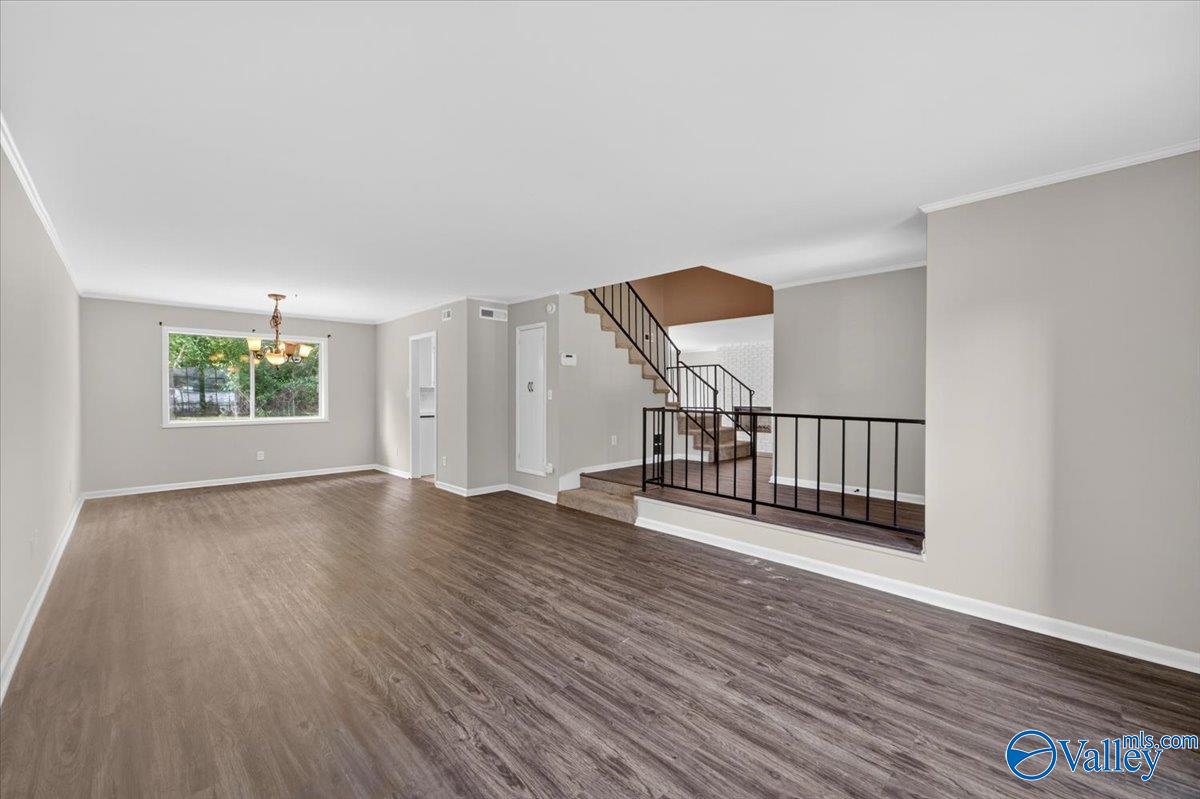 1922 Burlingame Drive