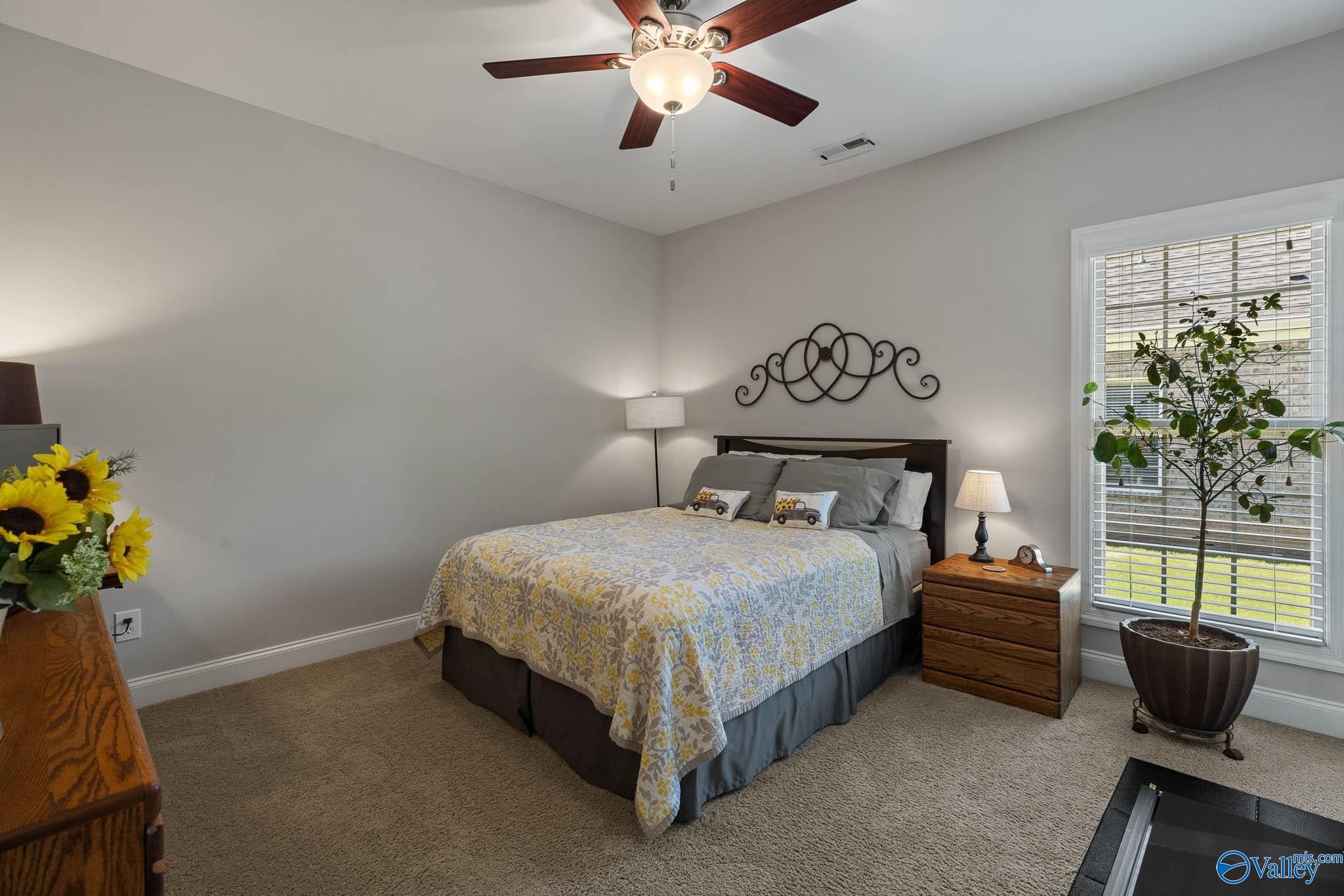 157 Huntsmen Lane
