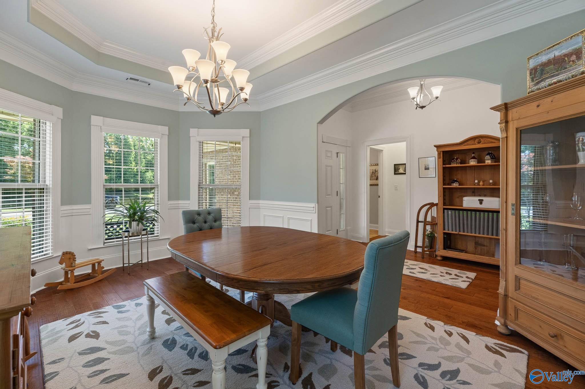 157 Huntsmen Lane