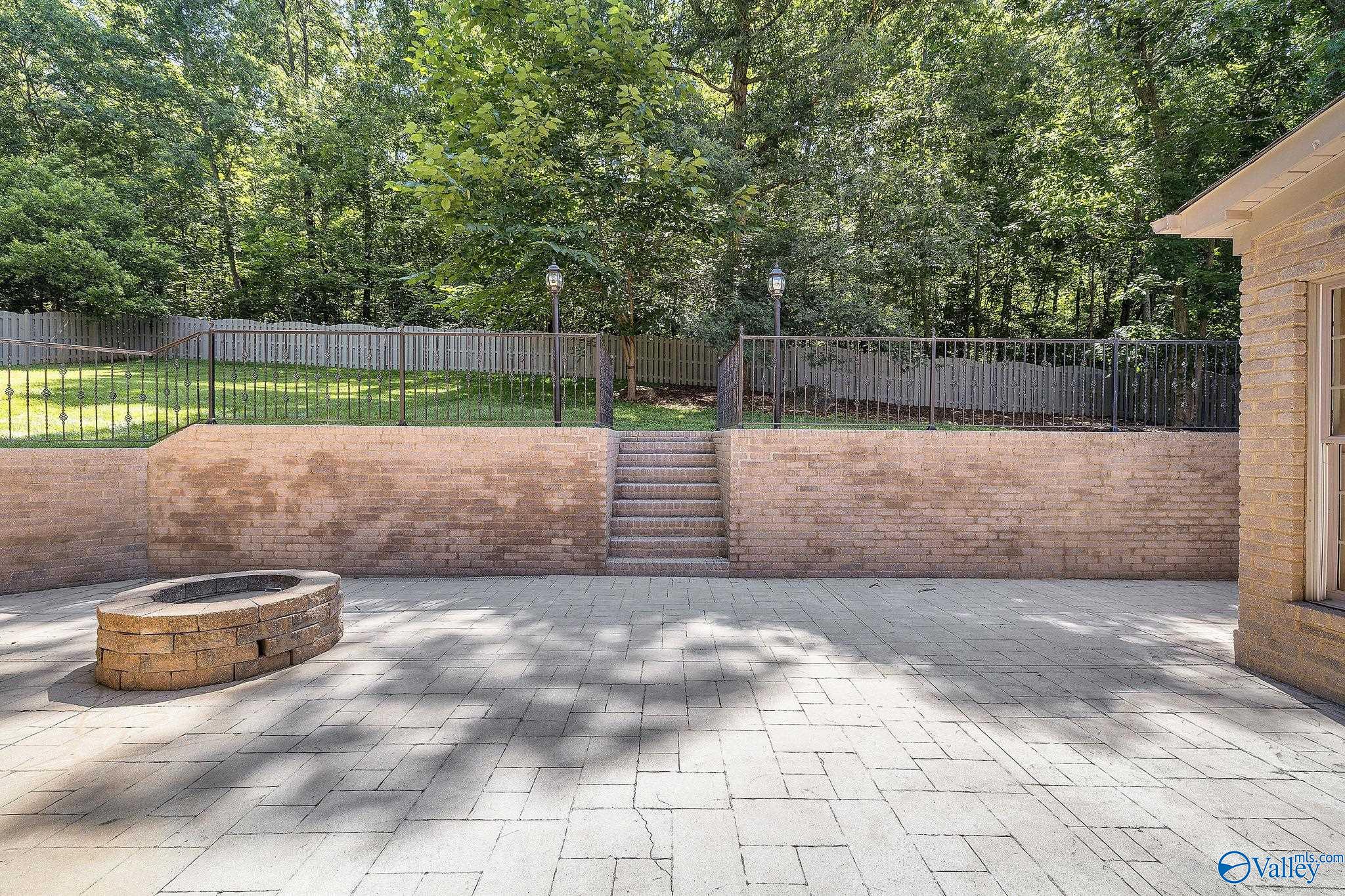106 Hidden Springs Court