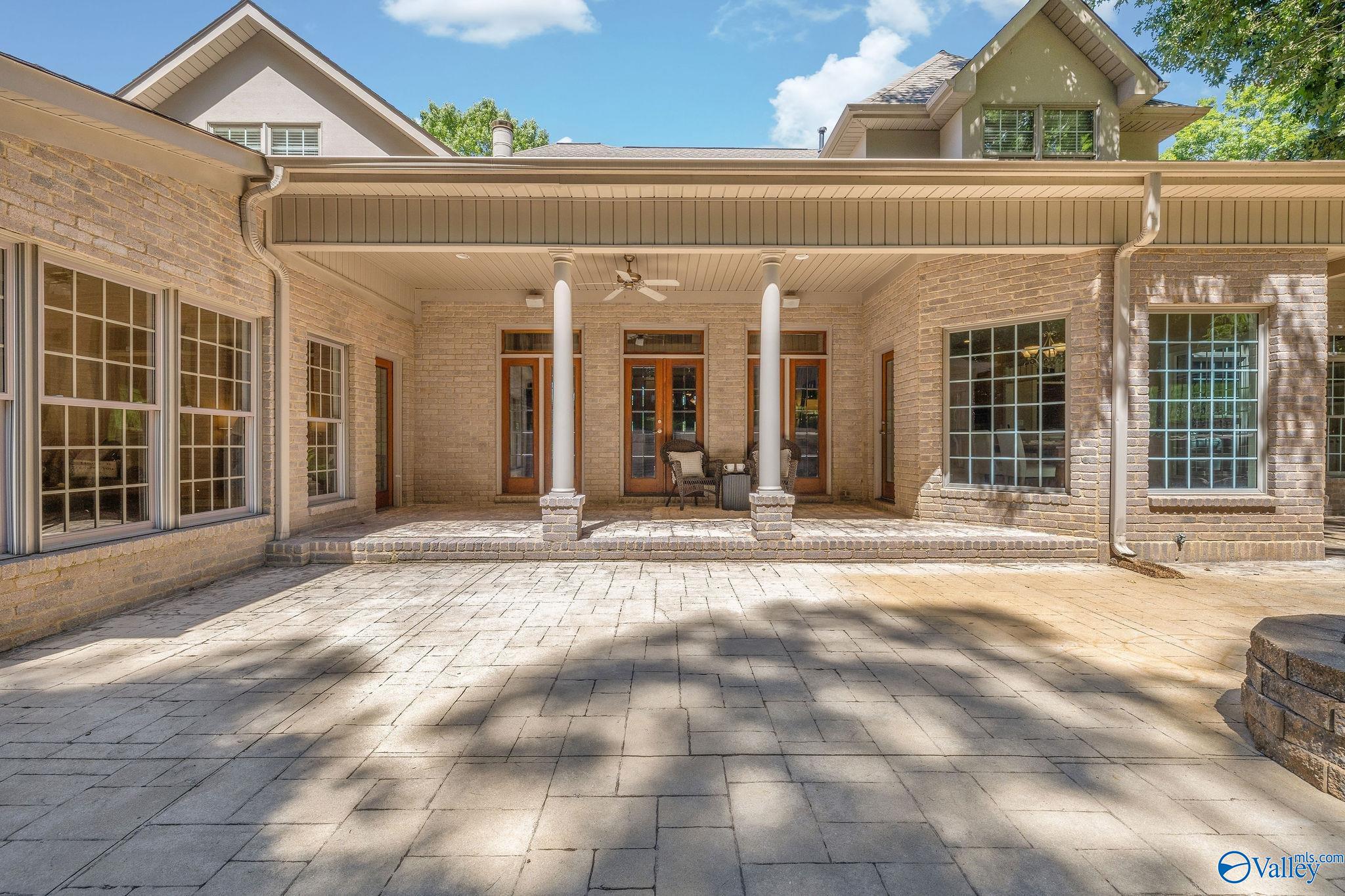 106 Hidden Springs Court