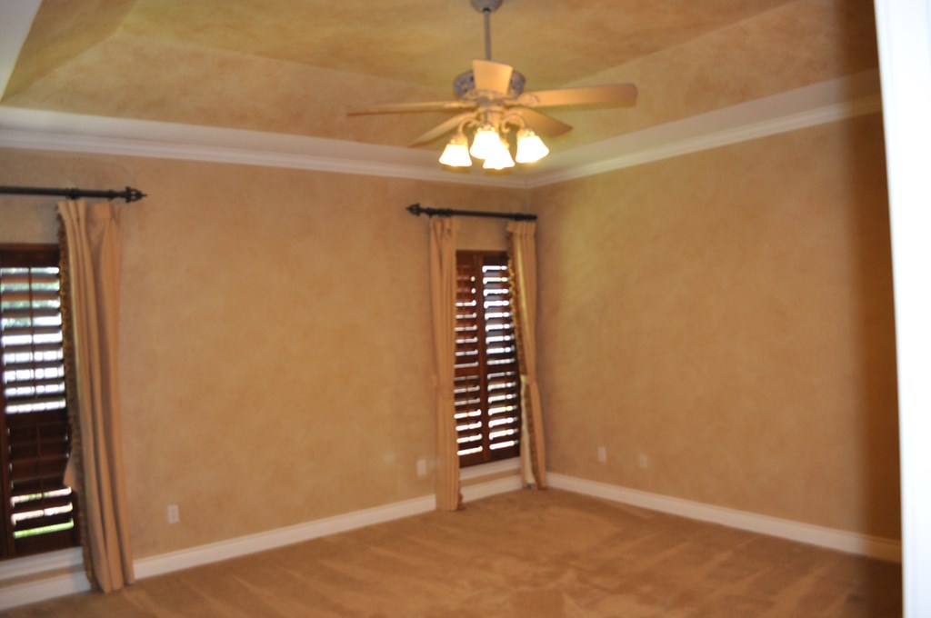 2146 Hedgestone