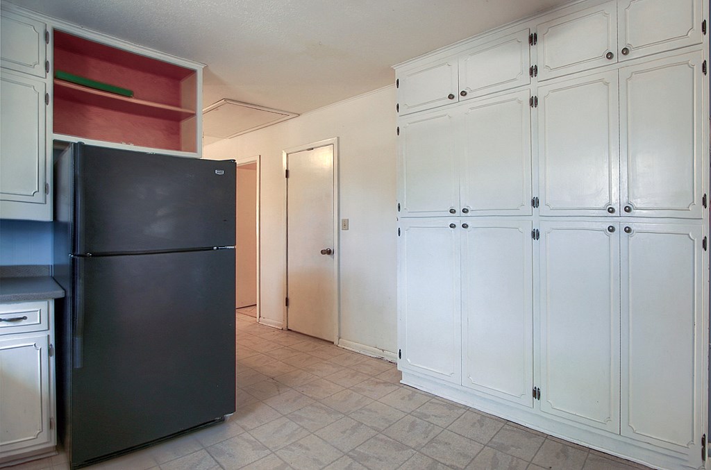 11446 N State Hwy 16