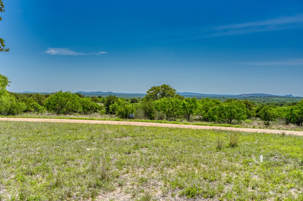3950 Ranch Rd 2241