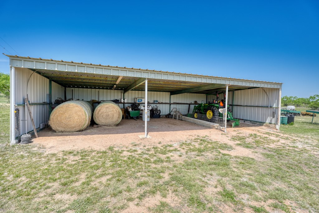 3950 Ranch Rd 2241