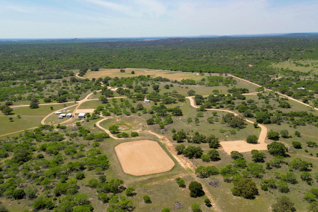 3950 Ranch Rd 2241
