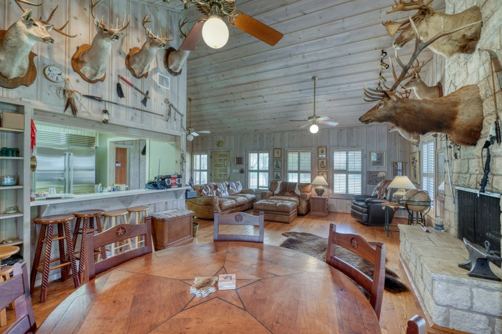3950 Ranch Rd 2241