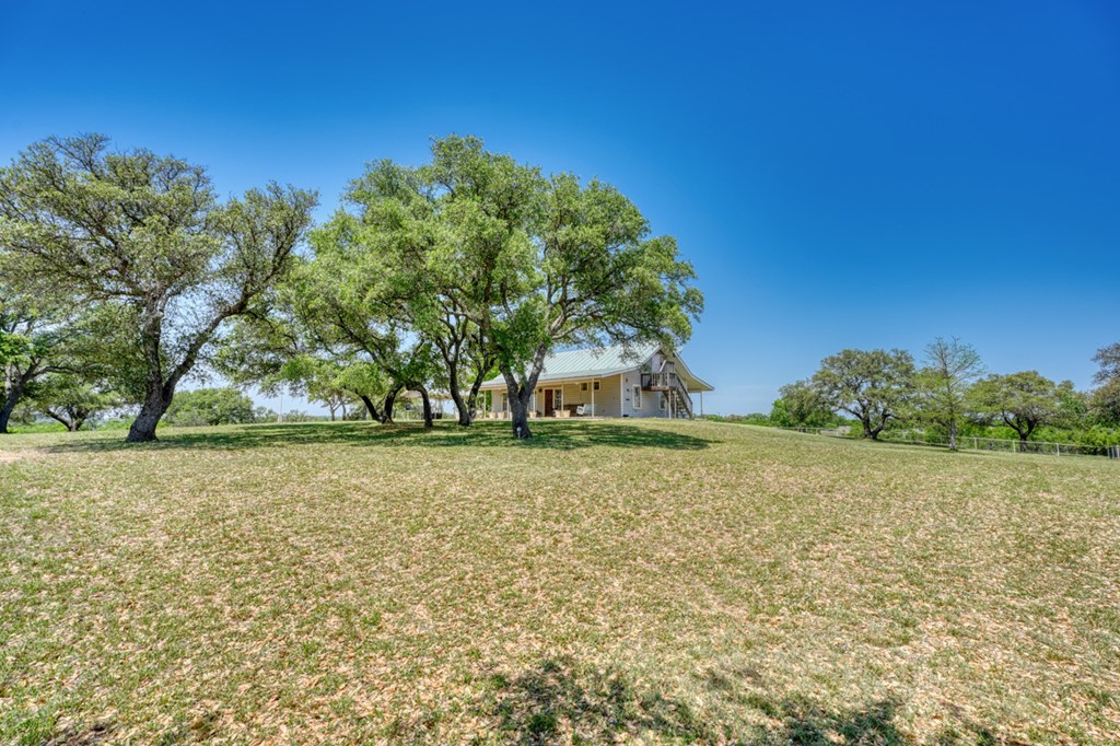 3950 Ranch Rd 2241