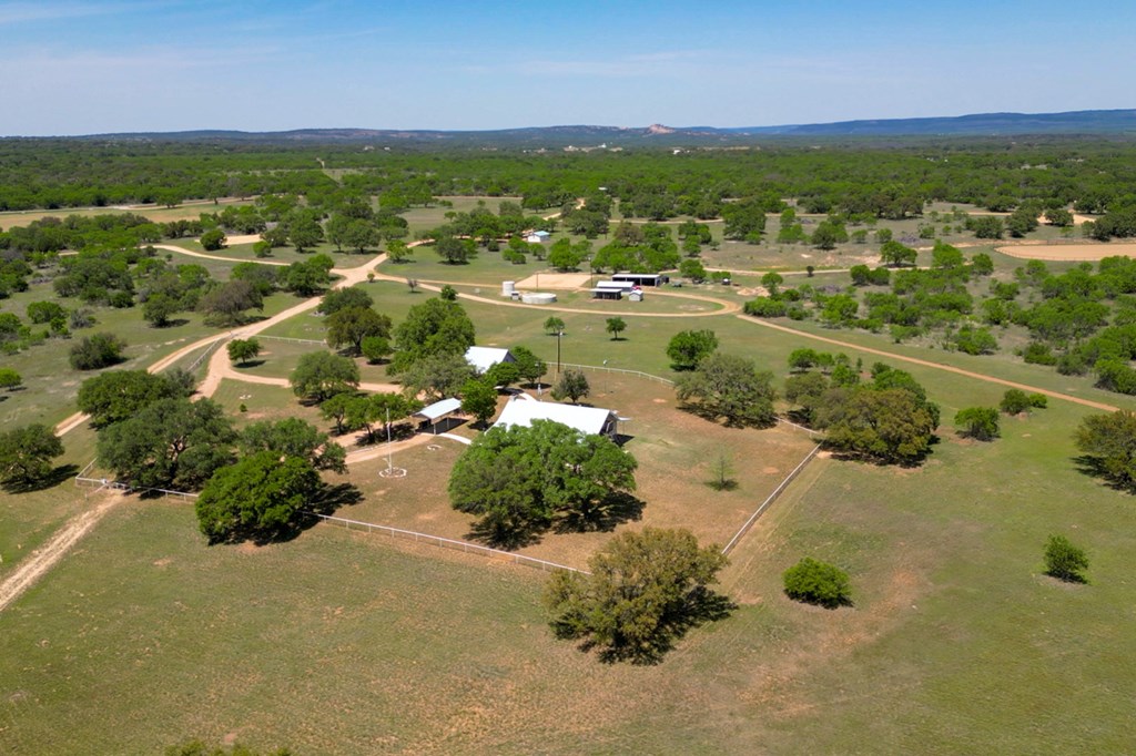 3950 Ranch Rd 2241