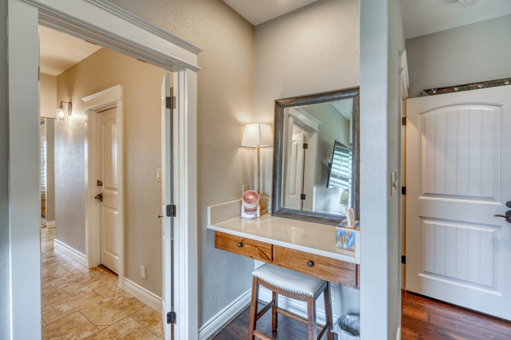 2157 Stone Oak