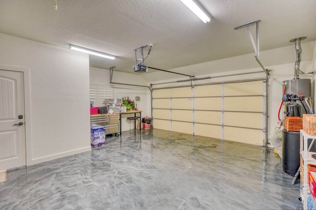2157 Stone Oak
