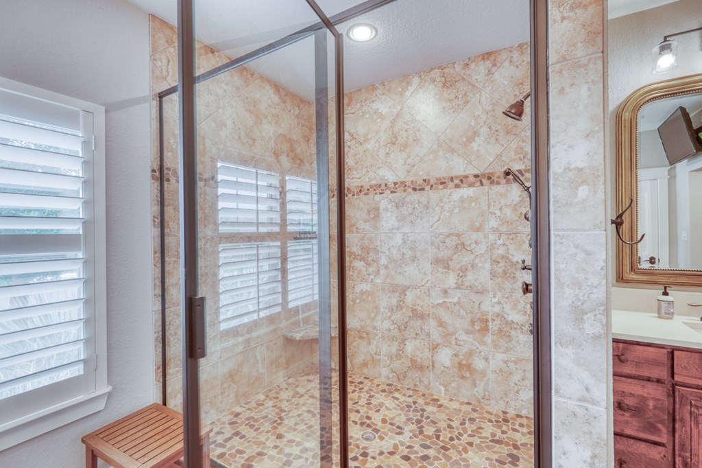 2157 Stone Oak