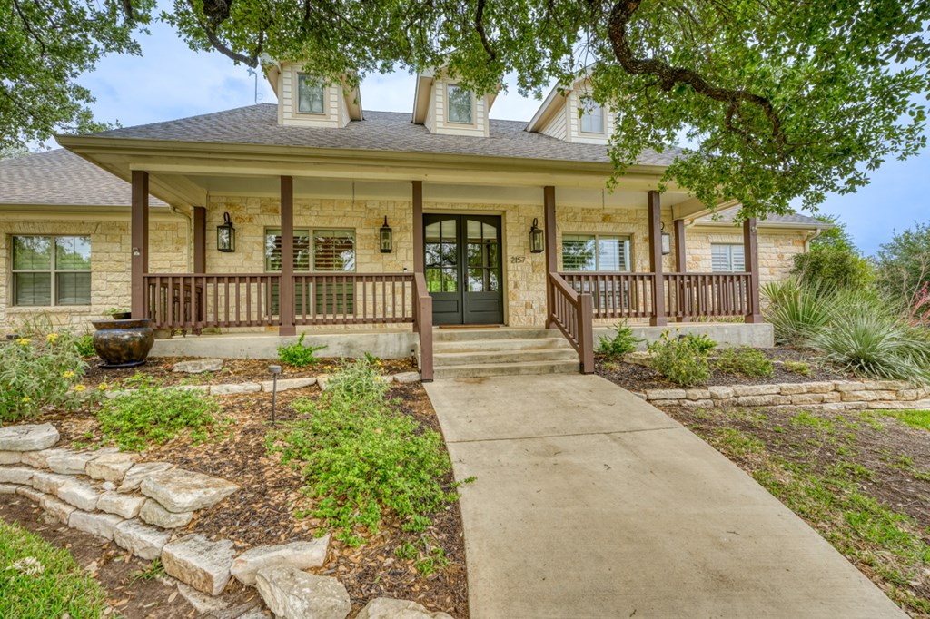 2157 Stone Oak