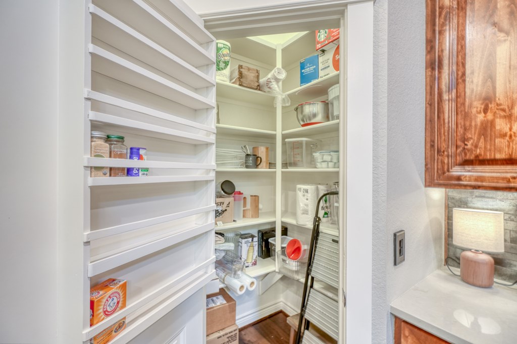 2157 Stone Oak