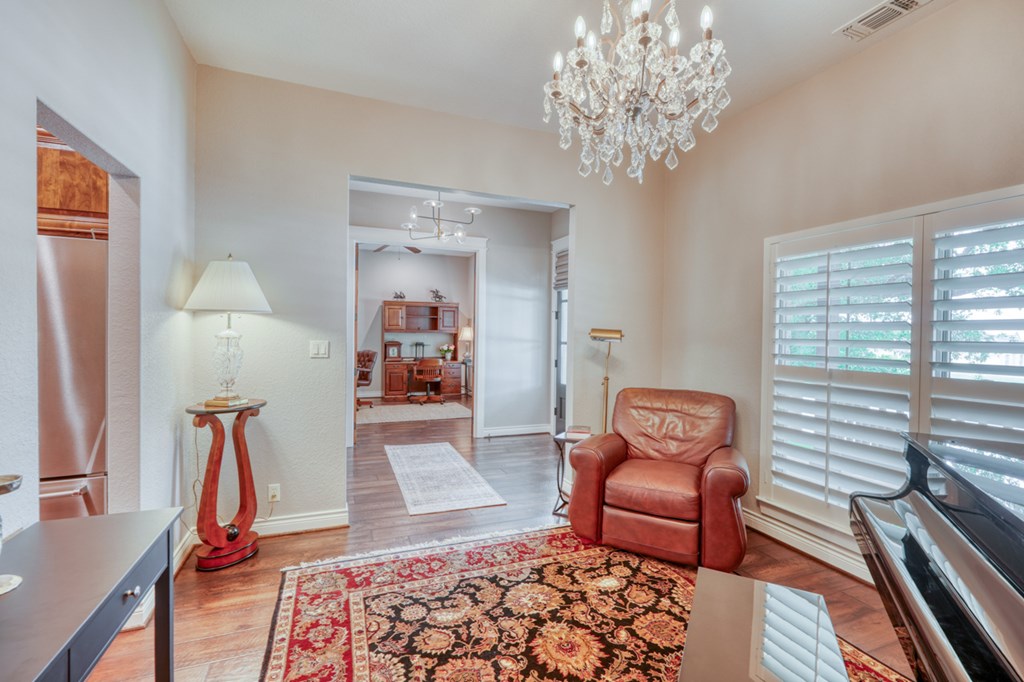 2157 Stone Oak
