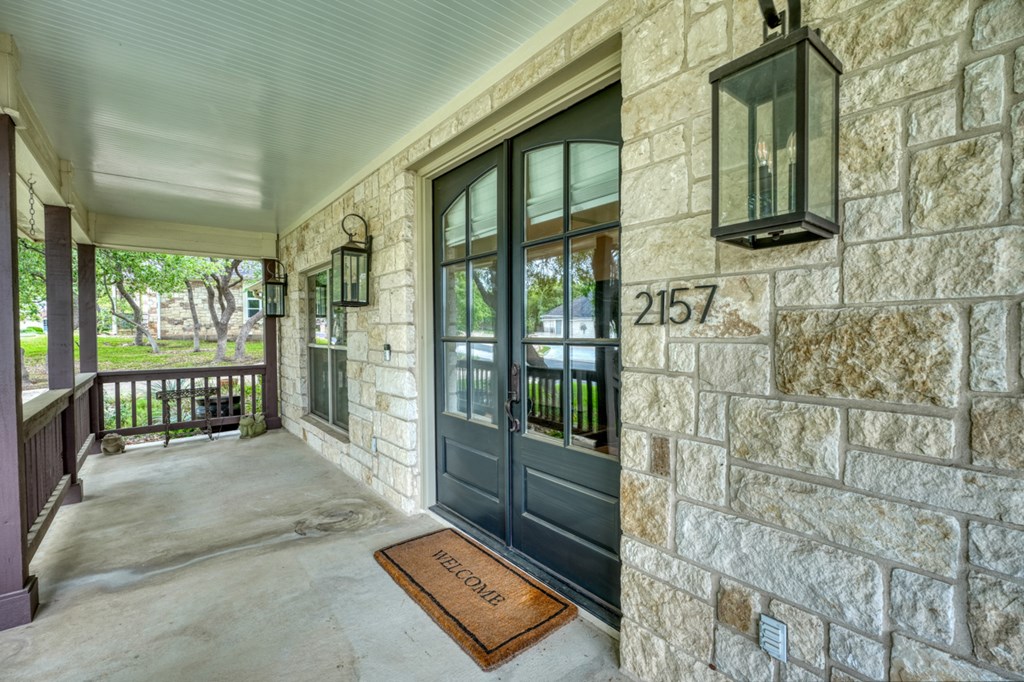 2157 Stone Oak