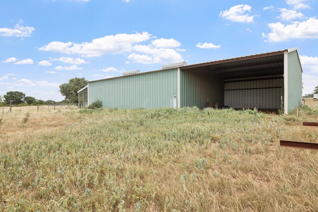 647 Funf Kinder Rd