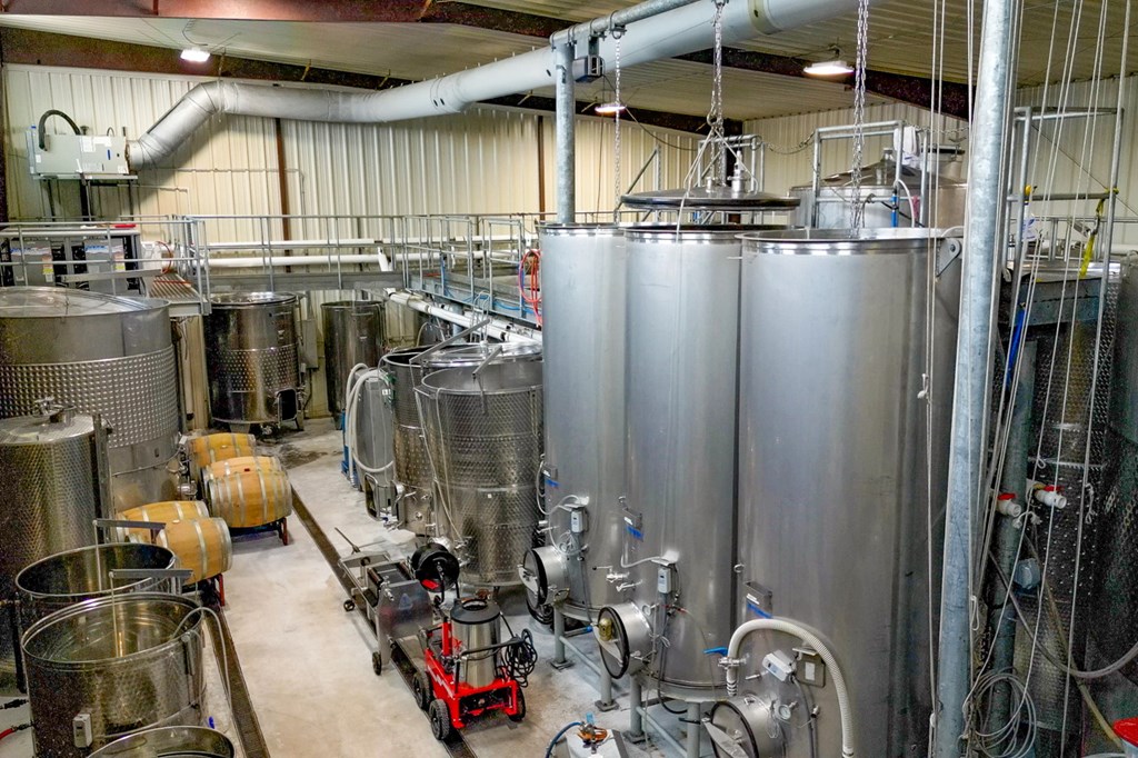 2916 Upper Albert Rd