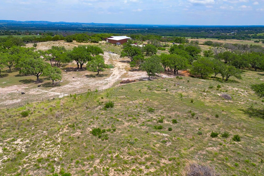 2916 Upper Albert Rd