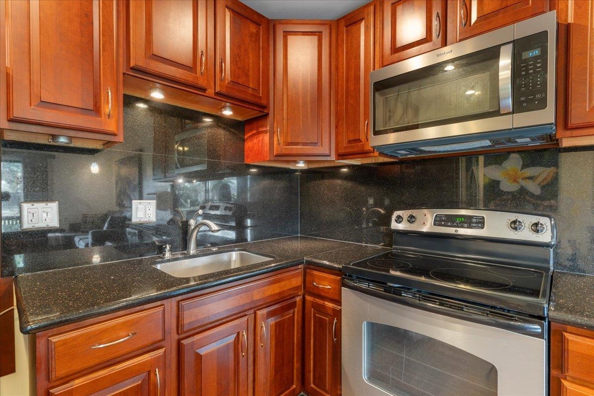 4440 Lower Honoapiilani Rd Unit: 151