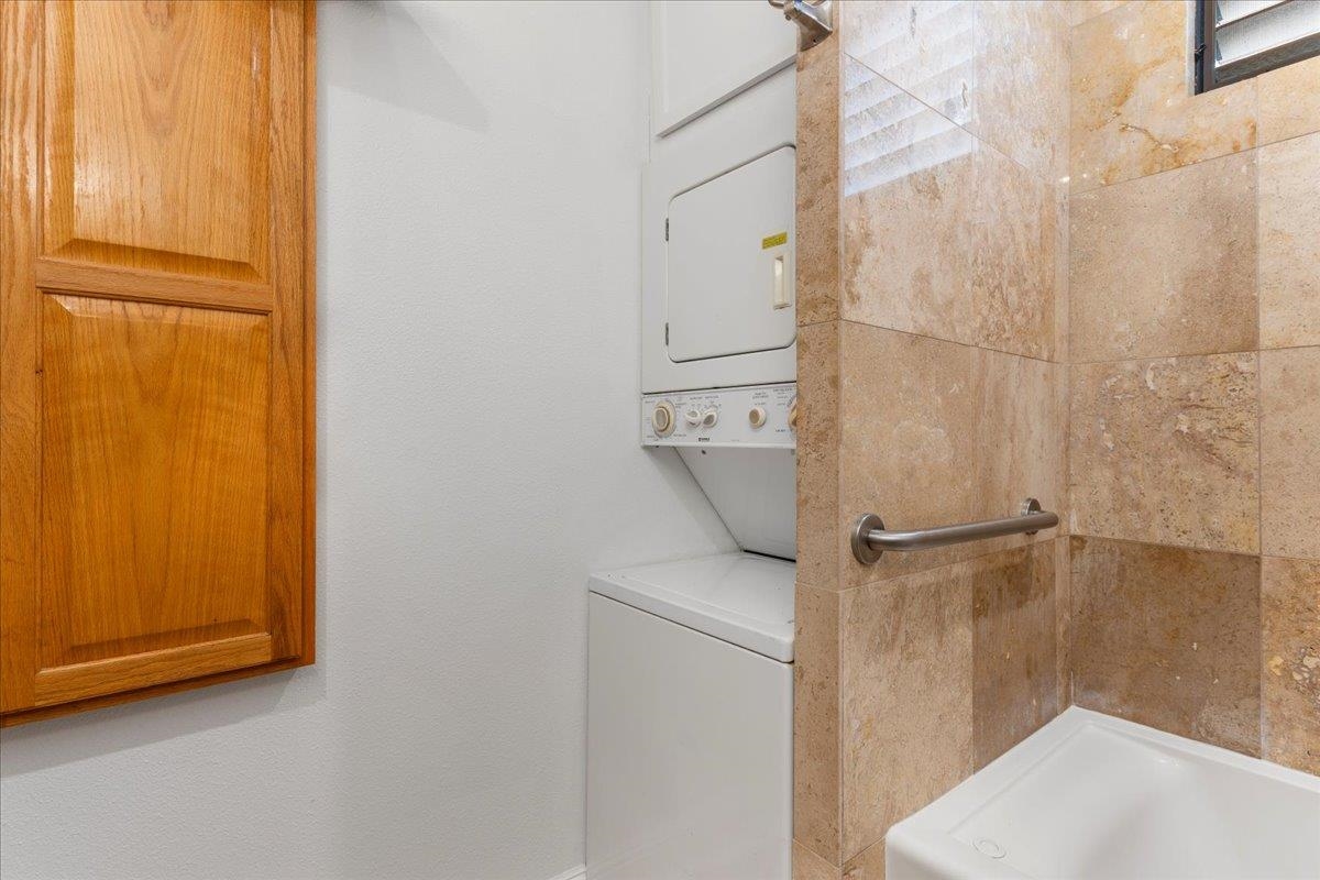 4440 Lower Honoapiilani Rd Unit: 151