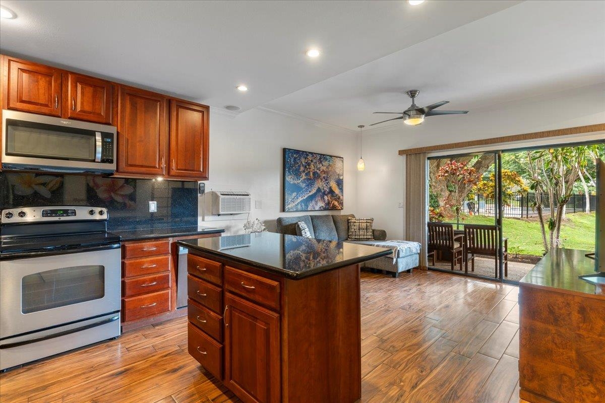 4440 Lower Honoapiilani Rd Unit: 151