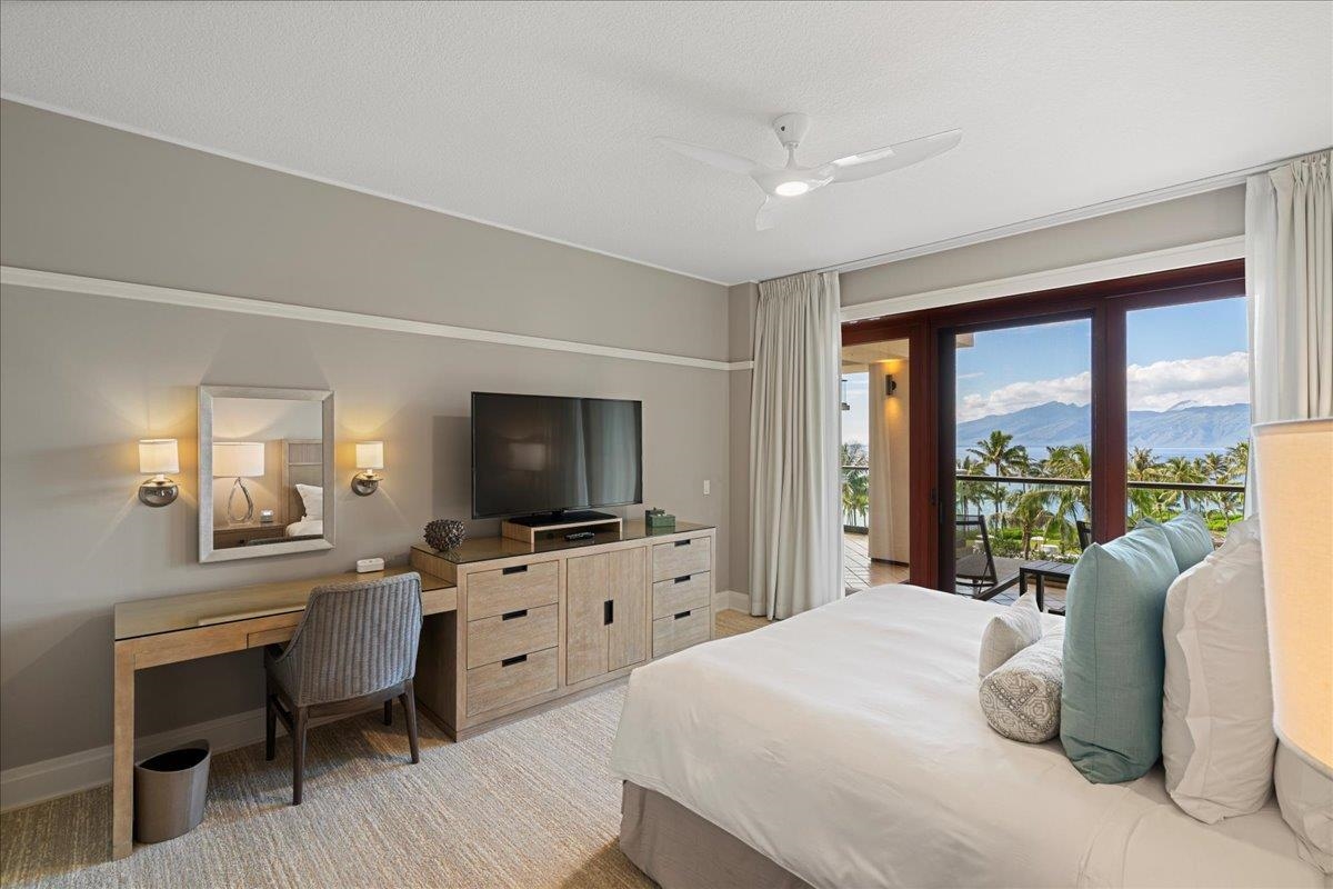 1 Bay DR Unit: 3503