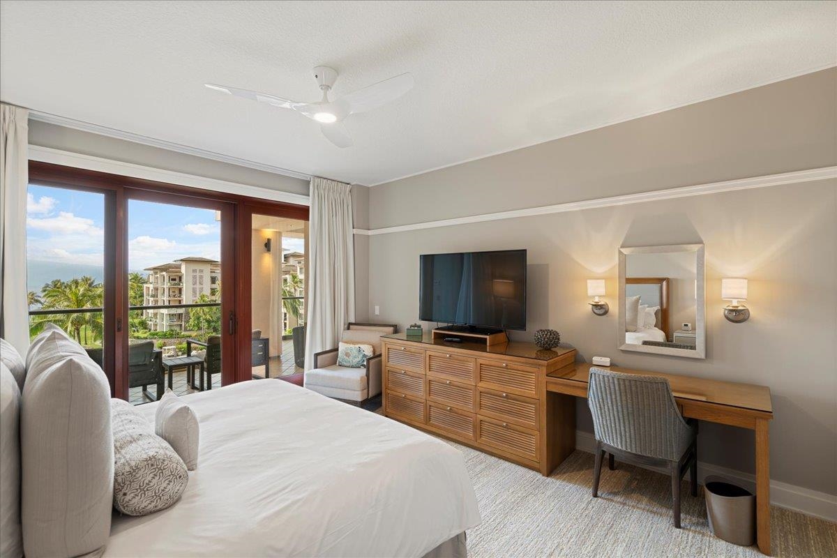 1 Bay DR Unit: 3503