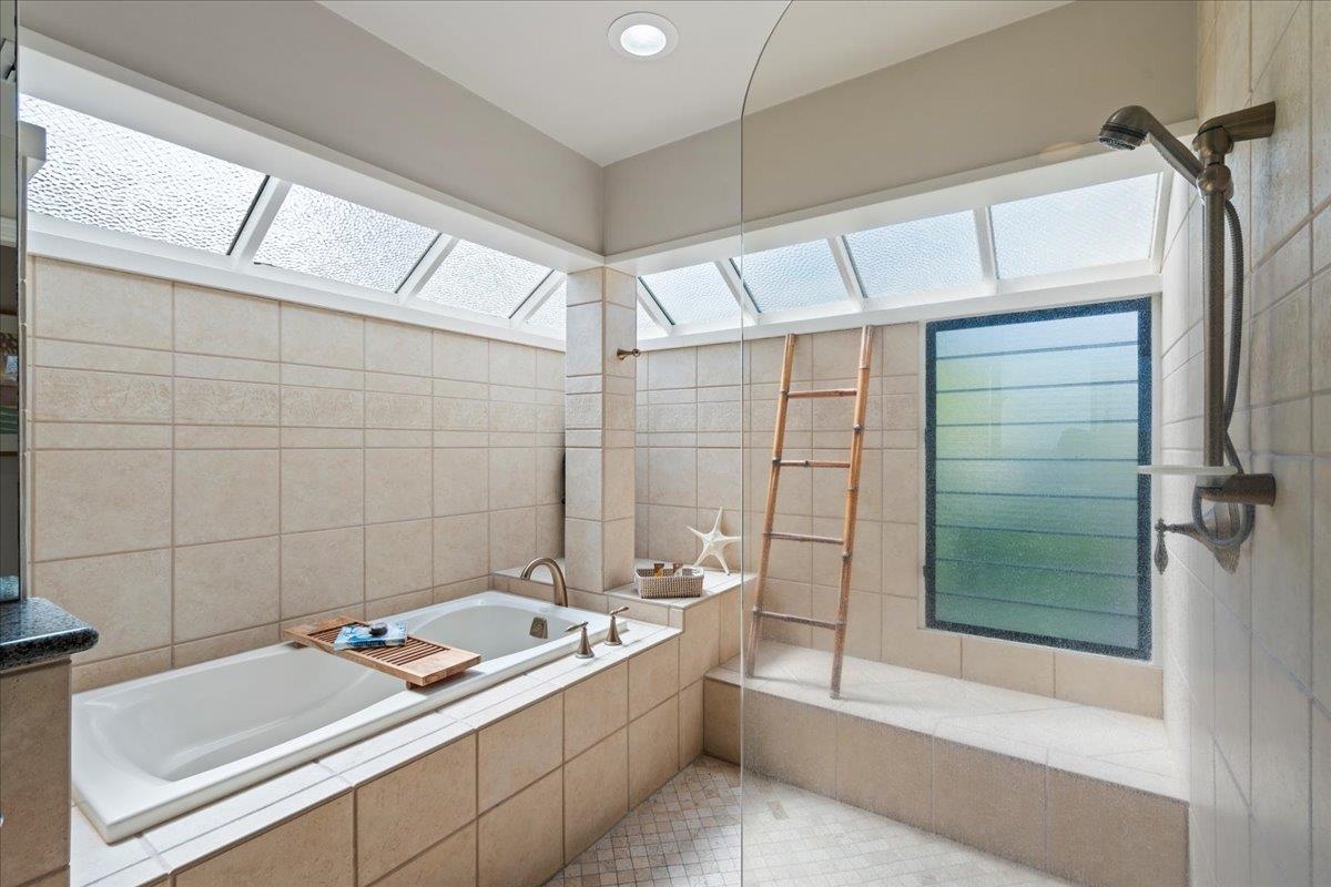 500 Bay Dr Unit: 16-B2-3-4