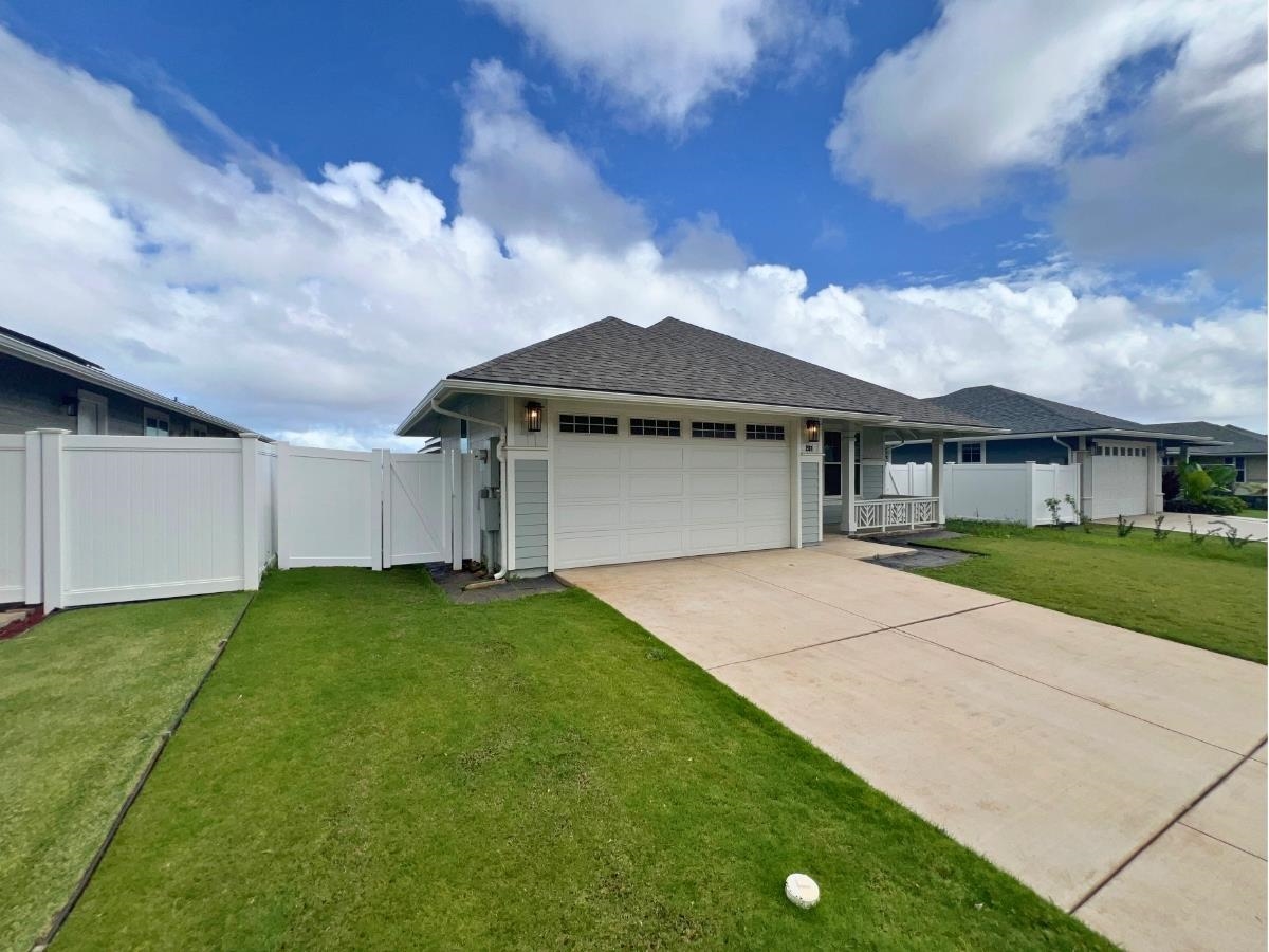 281 Pua Kalaunu Loop