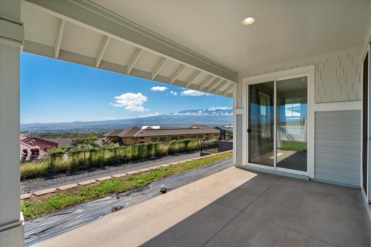 281 Pua Kalaunu Loop