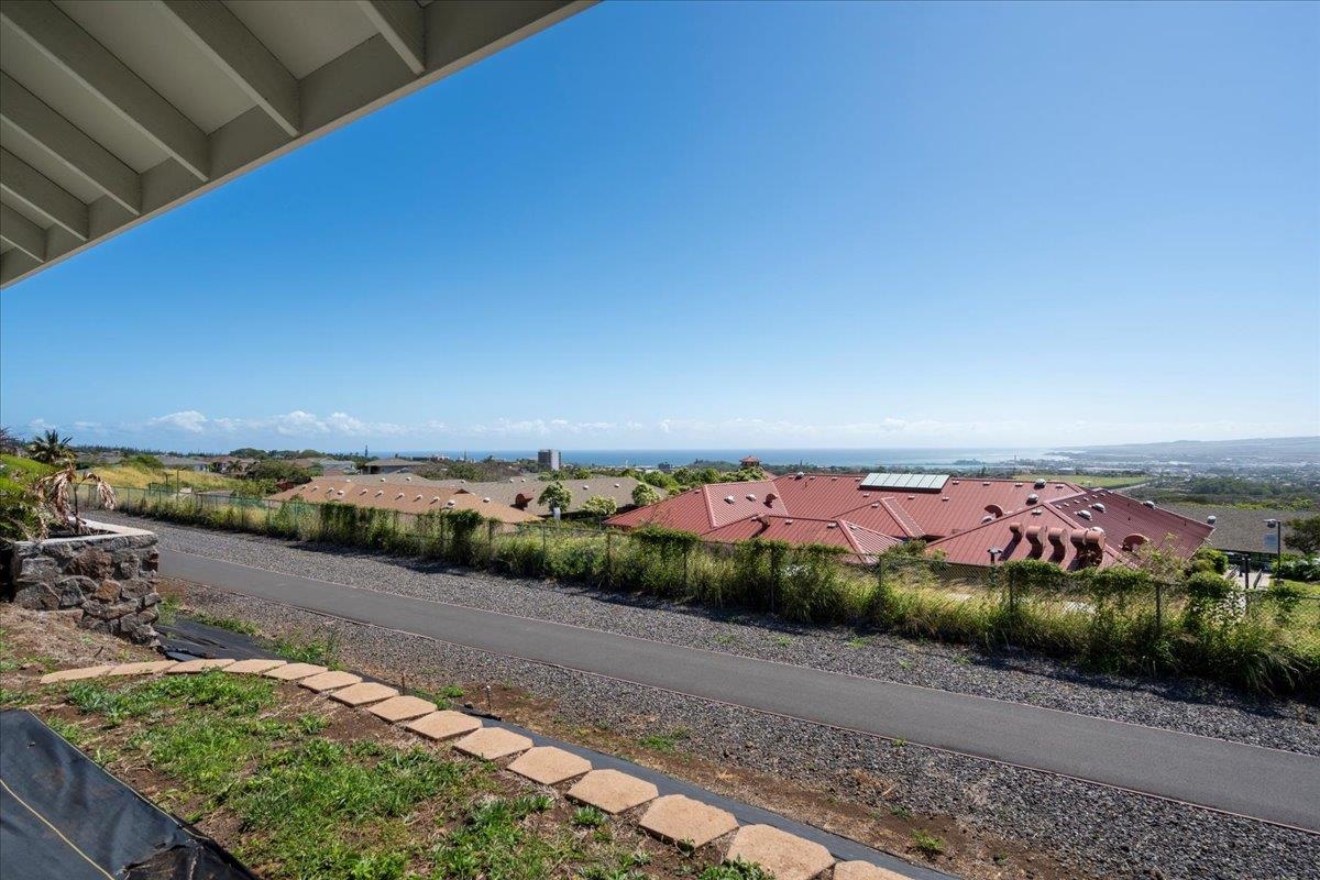 281 Pua Kalaunu Loop