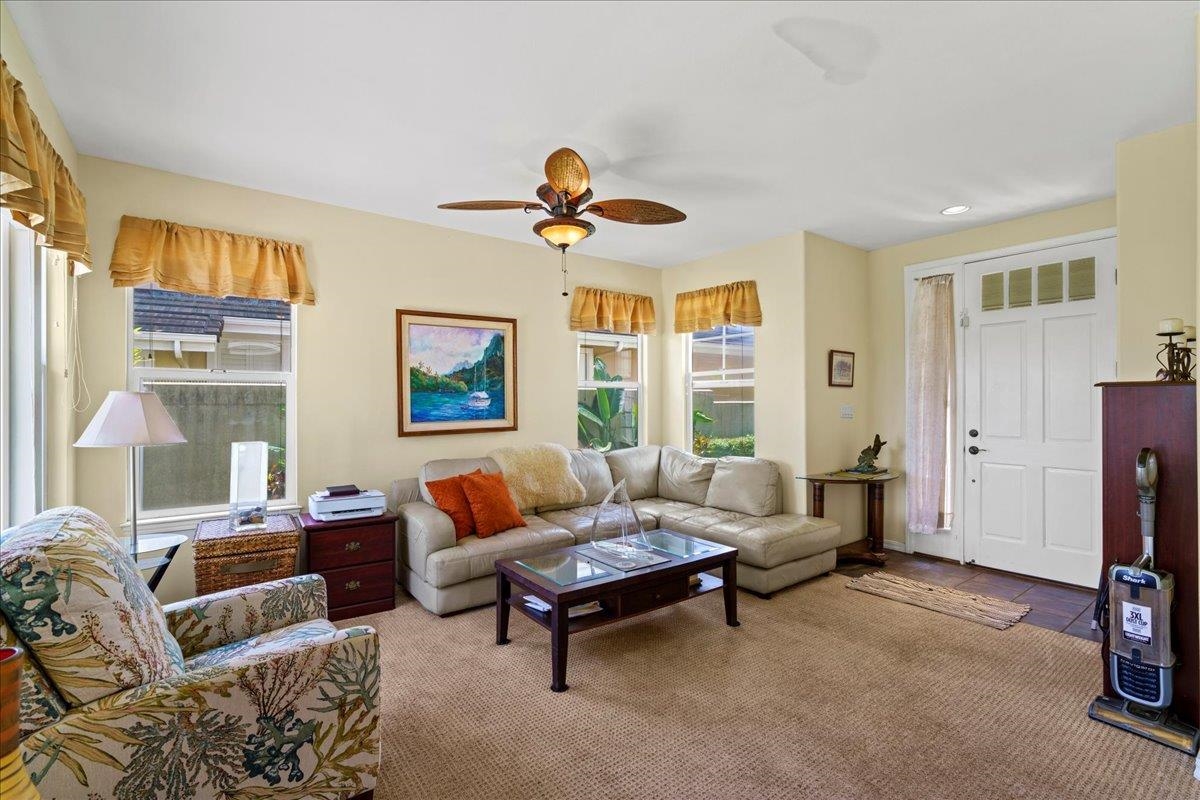 29 Maunaleo St Unit: 11