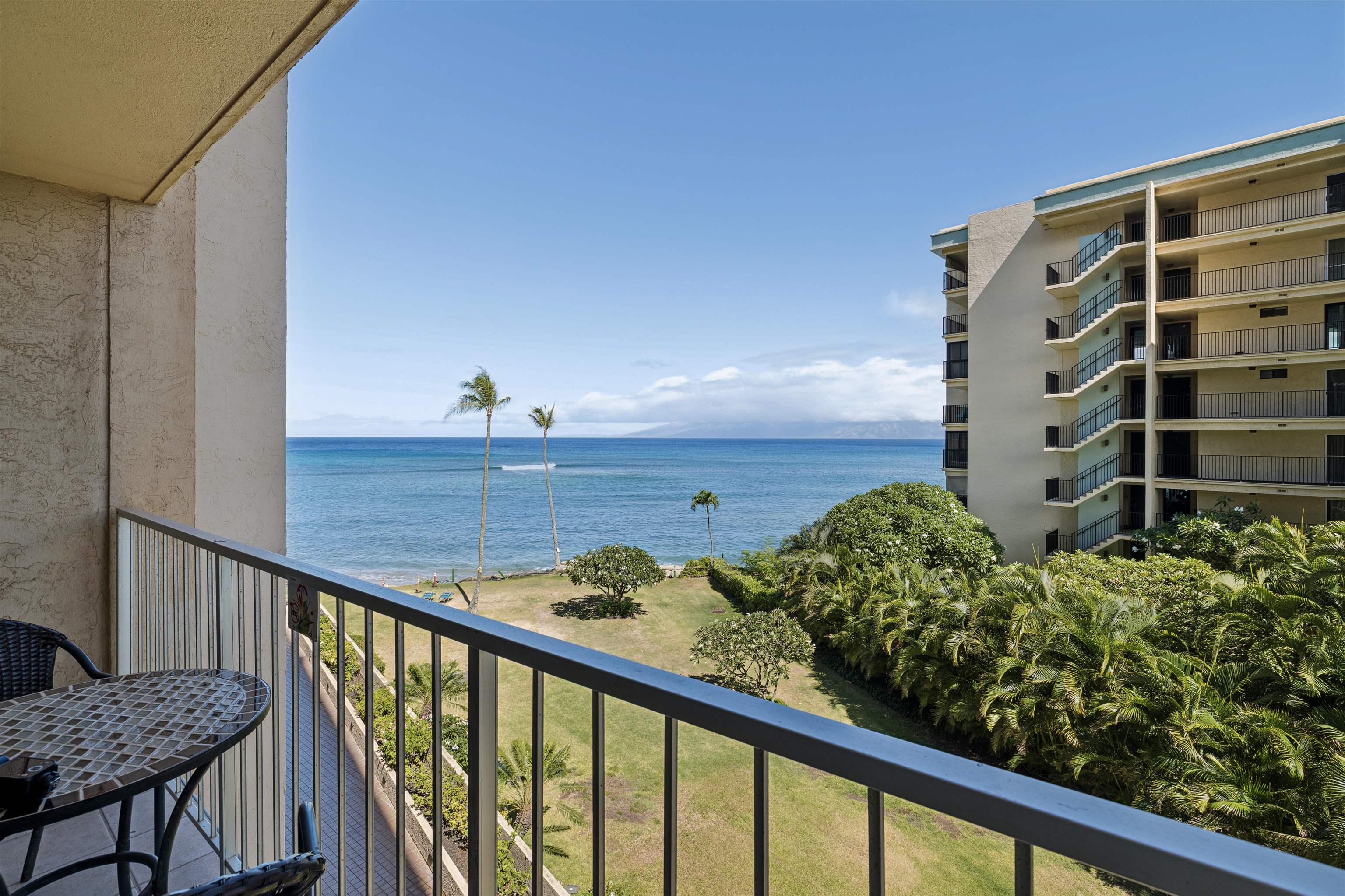 4365 Lower Honoapiilani Rd Unit: 404