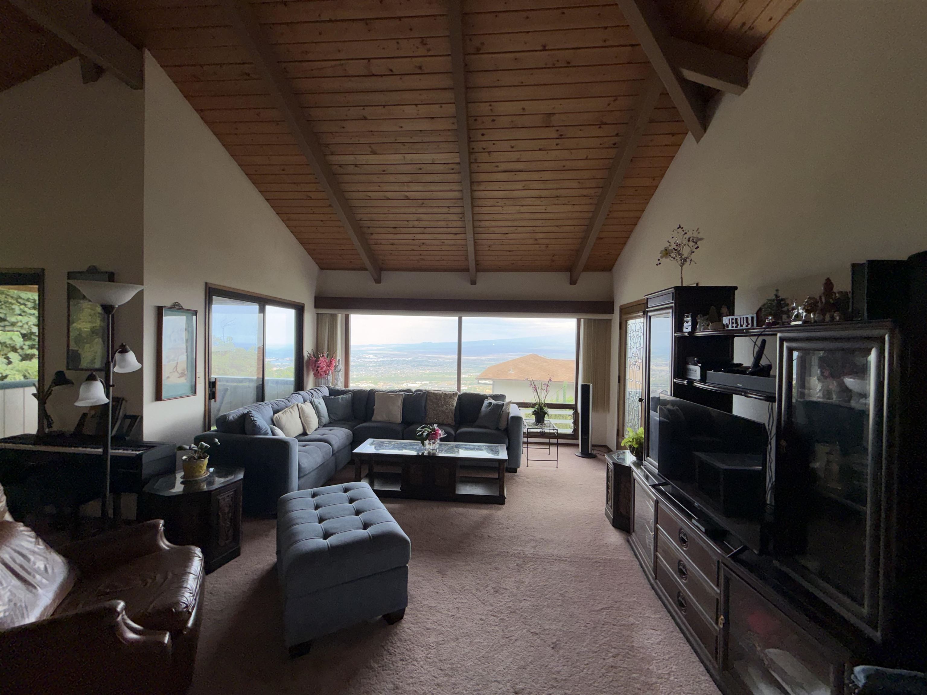 526 Iiwi Way