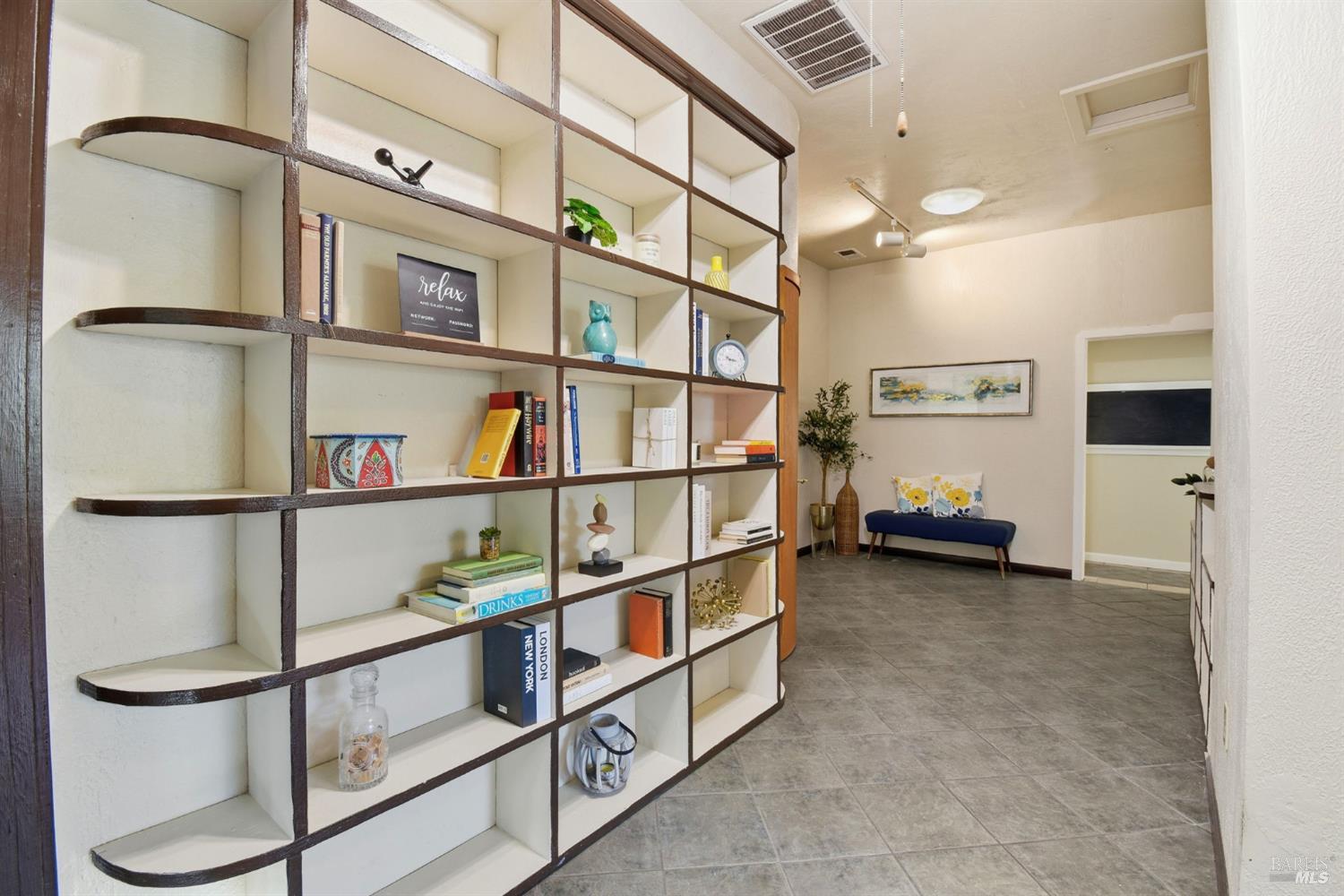 6825 Enterprise Road