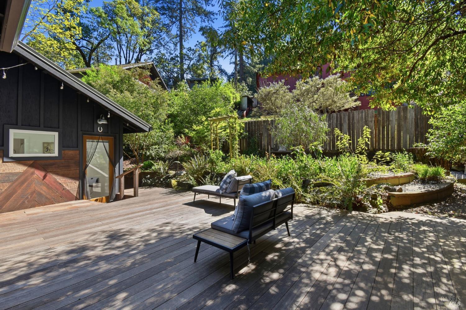 47 Montgomery Street