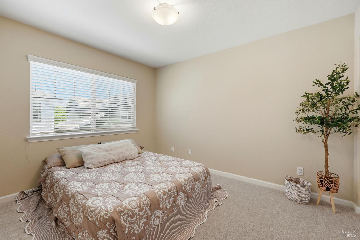 2318 Avignon Circle