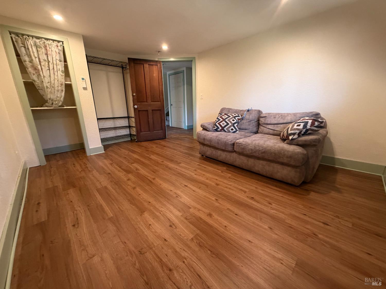 5147 Ridgley Court