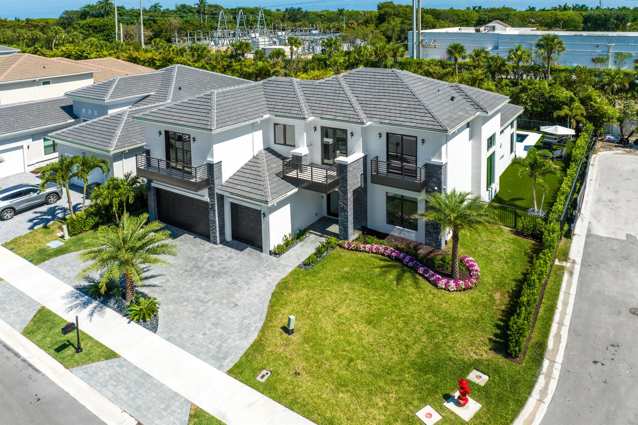 2780 NW 69th Street