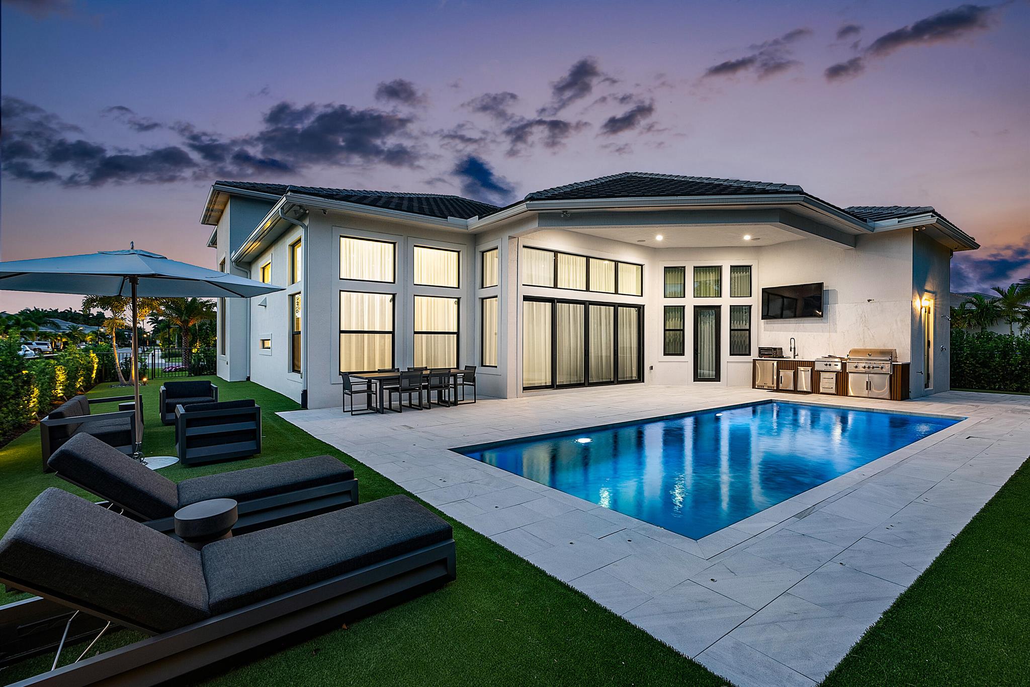 2780 NW 69th Street