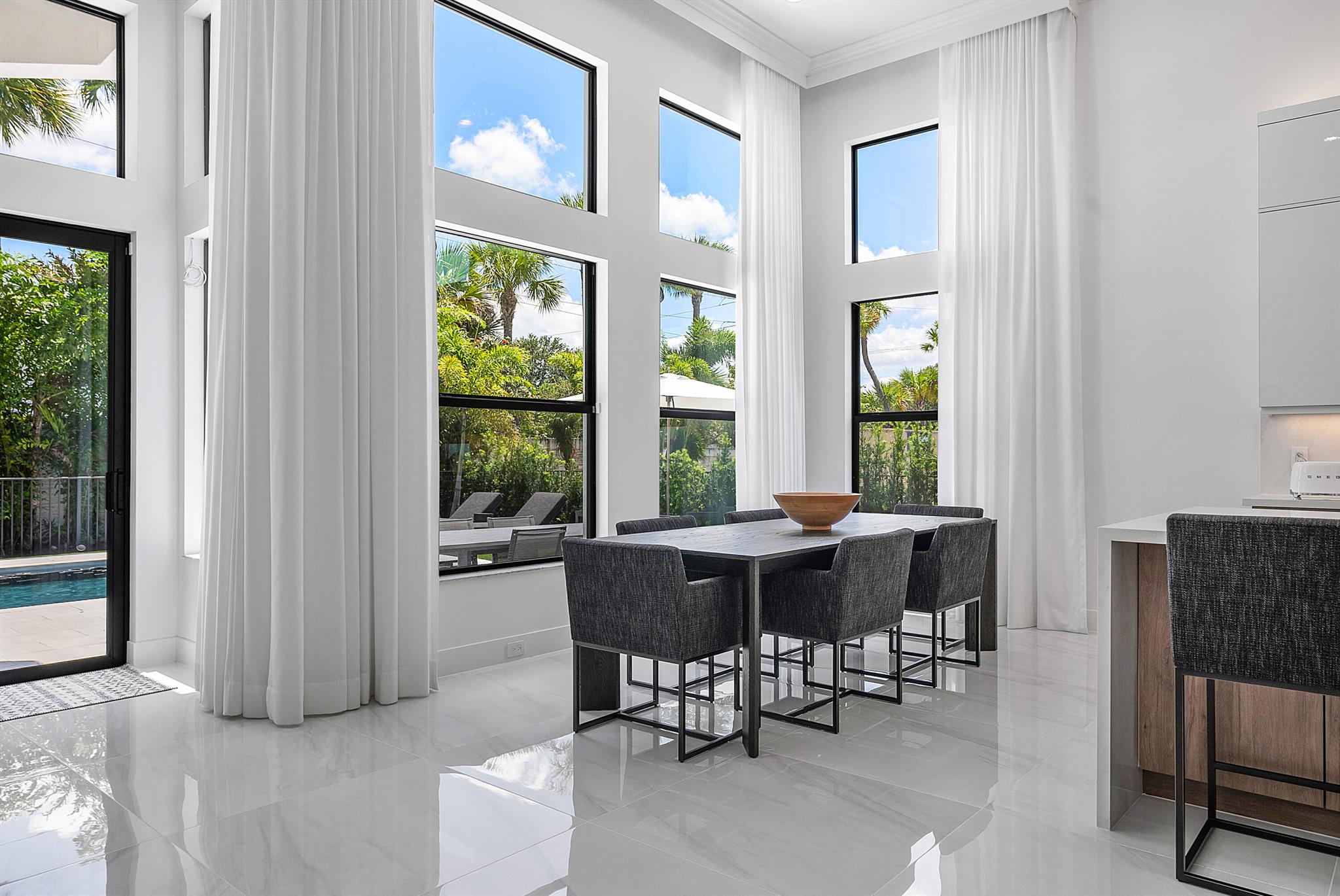2780 NW 69th Street