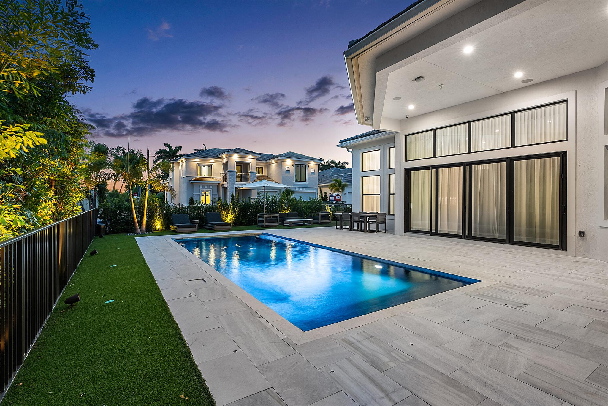 2780 NW 69th Street