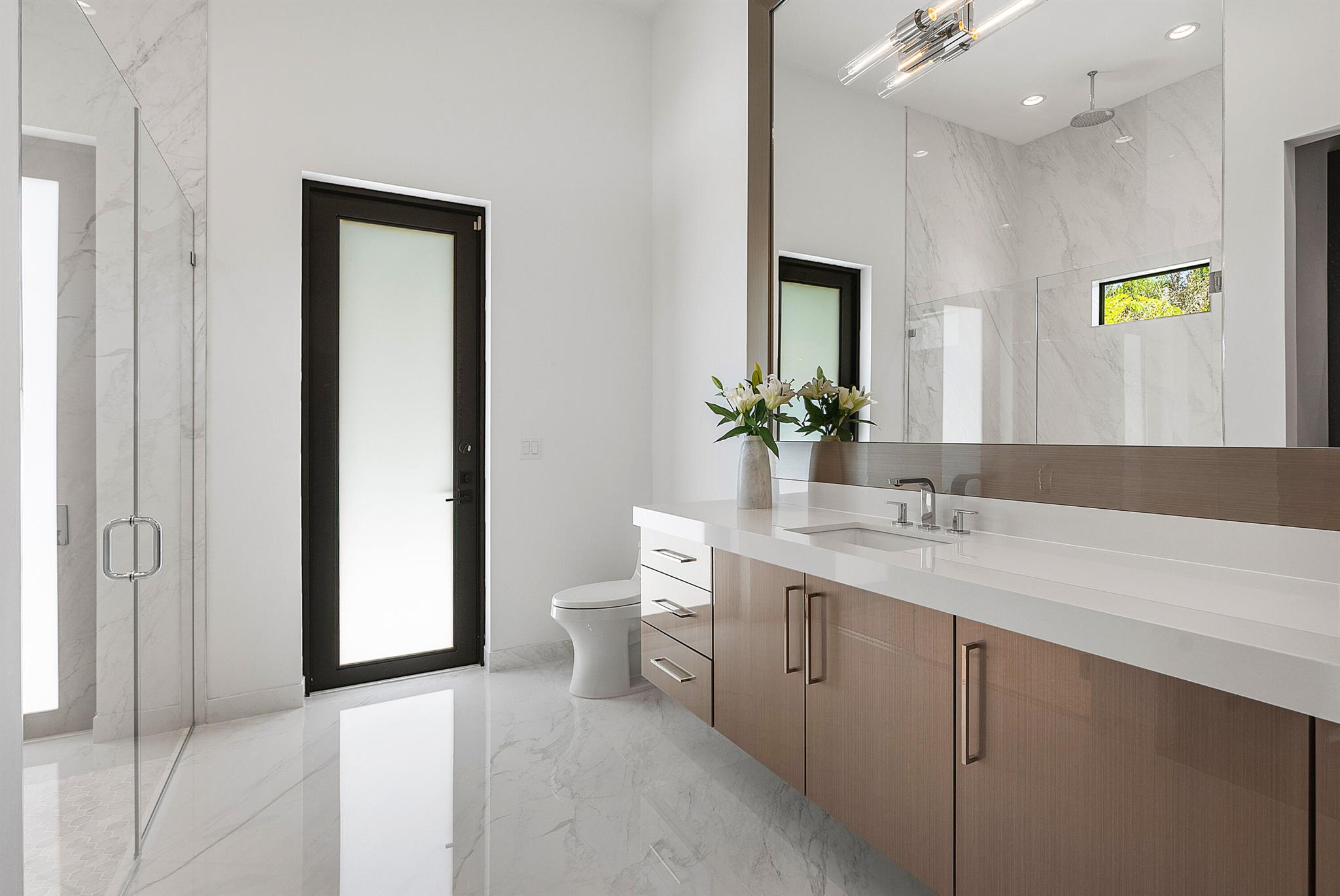 2780 NW 69th Street