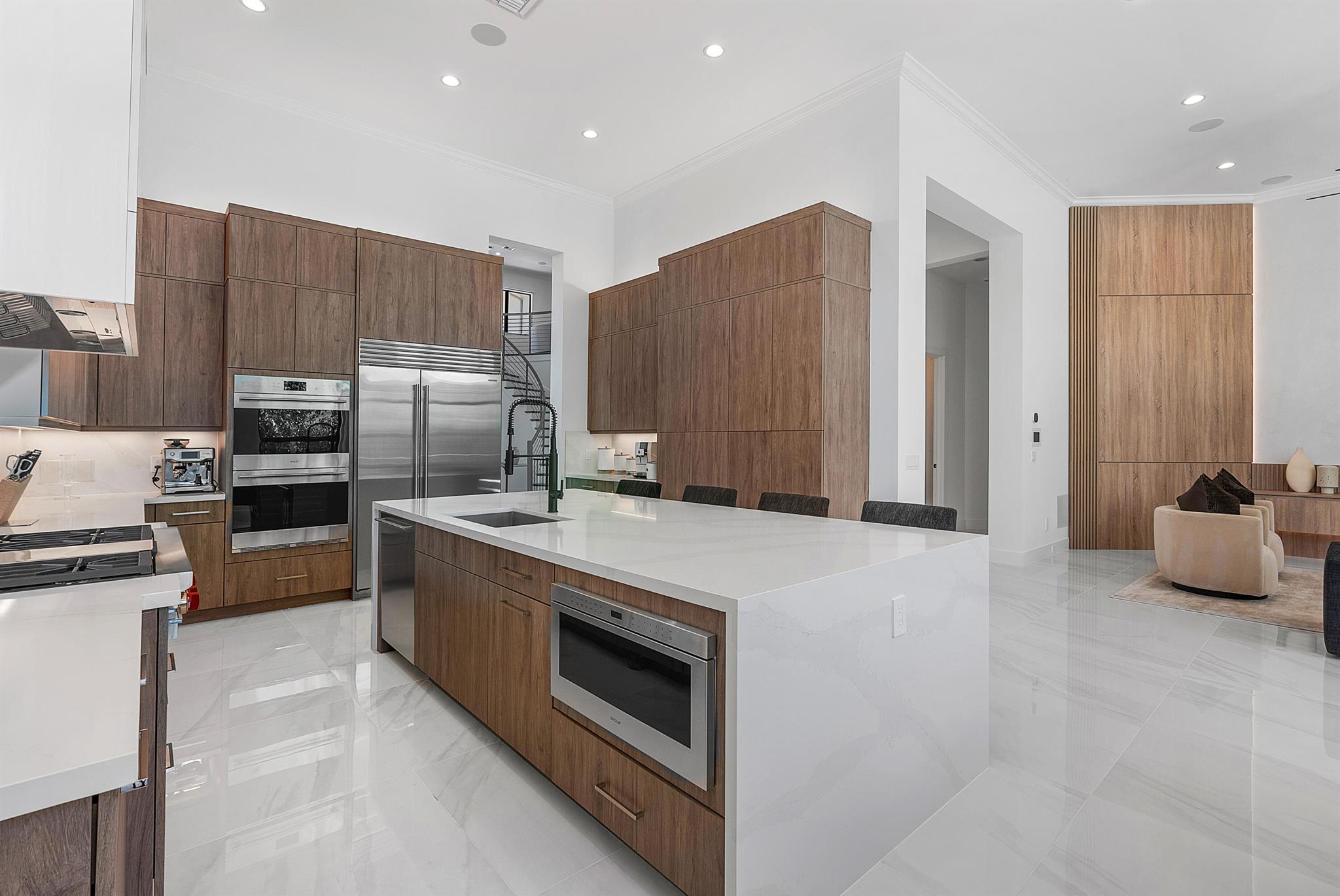 2780 NW 69th Street