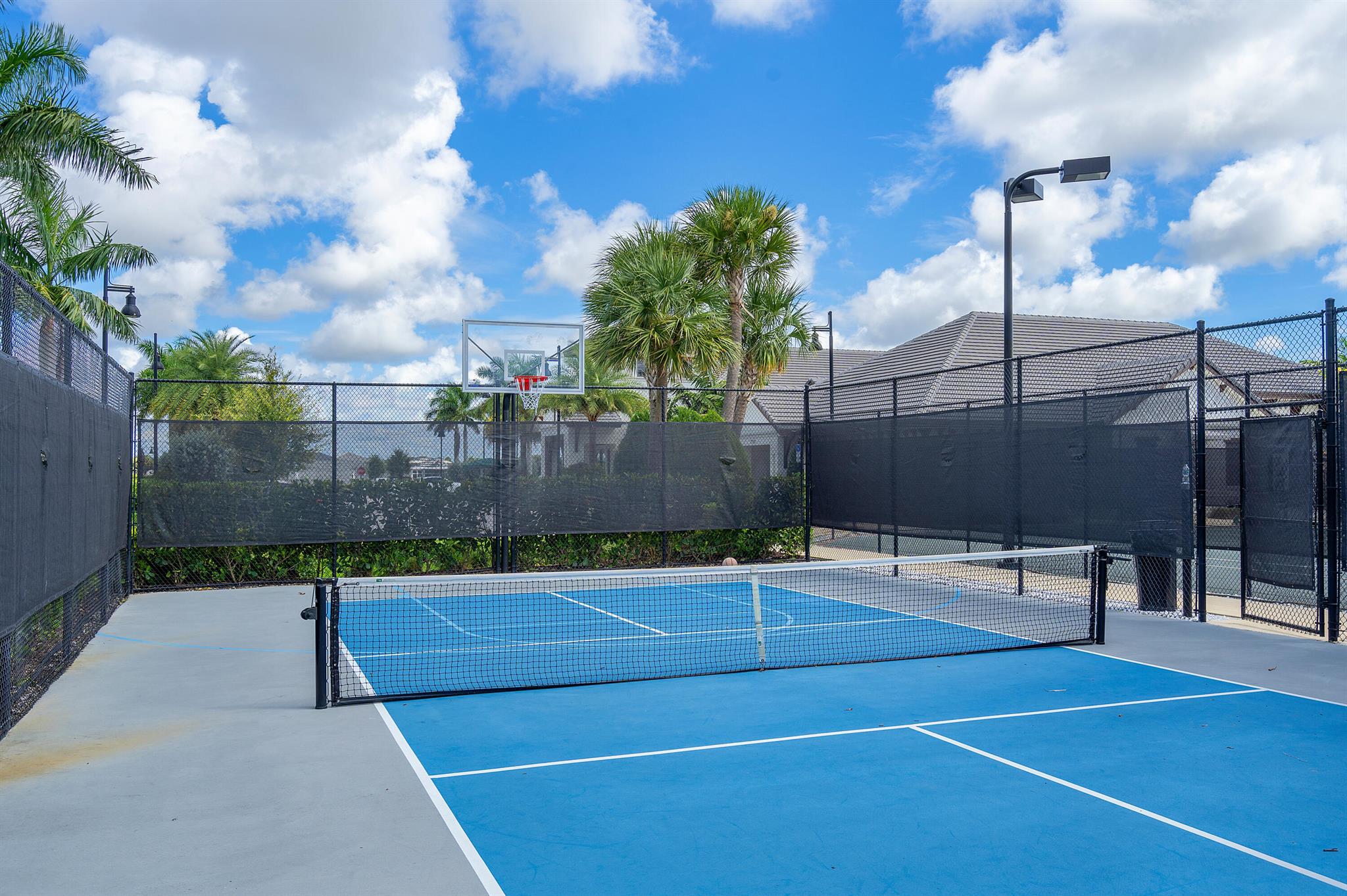 2780 NW 69th Street