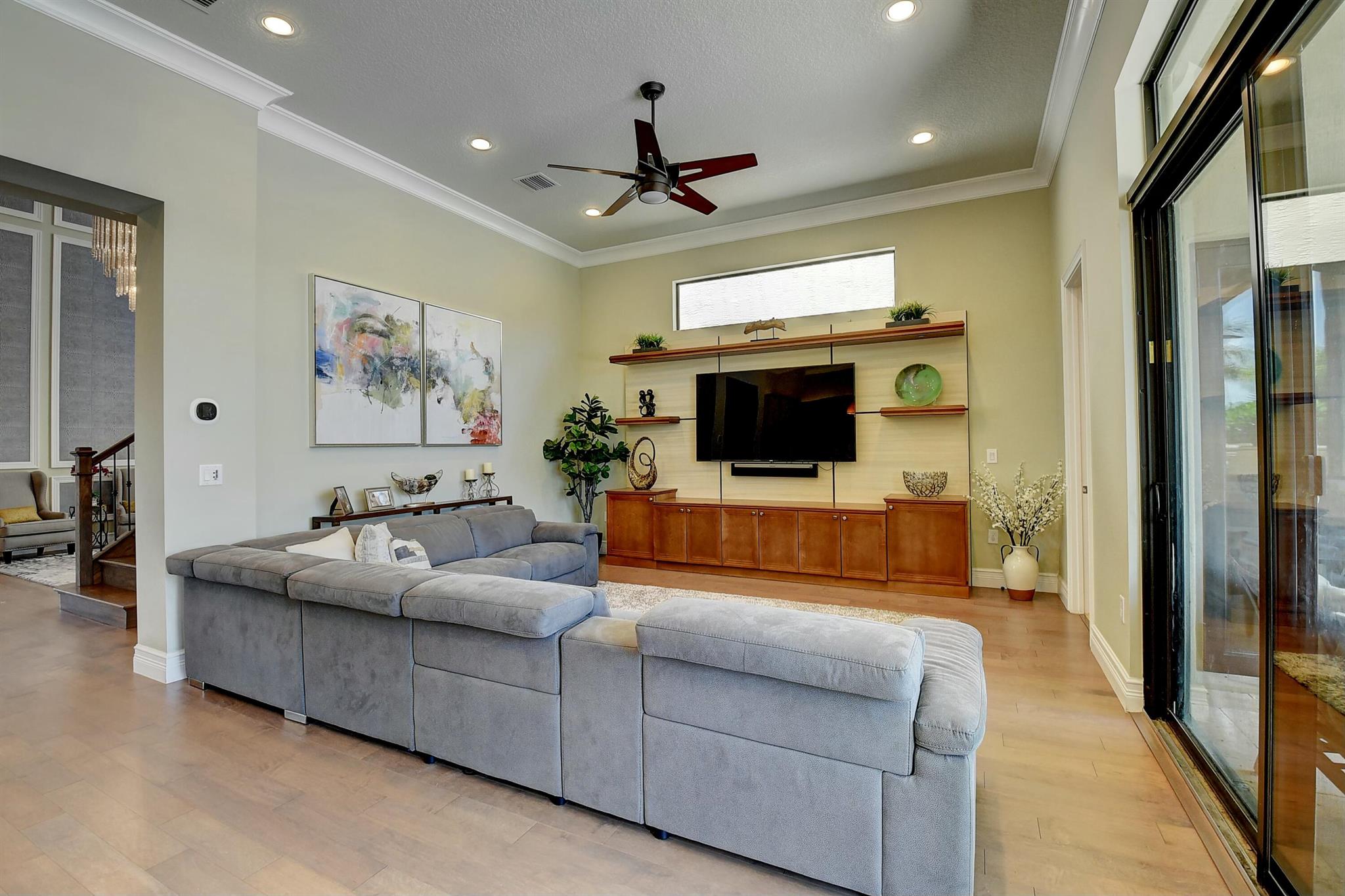 9042 Moriset Court