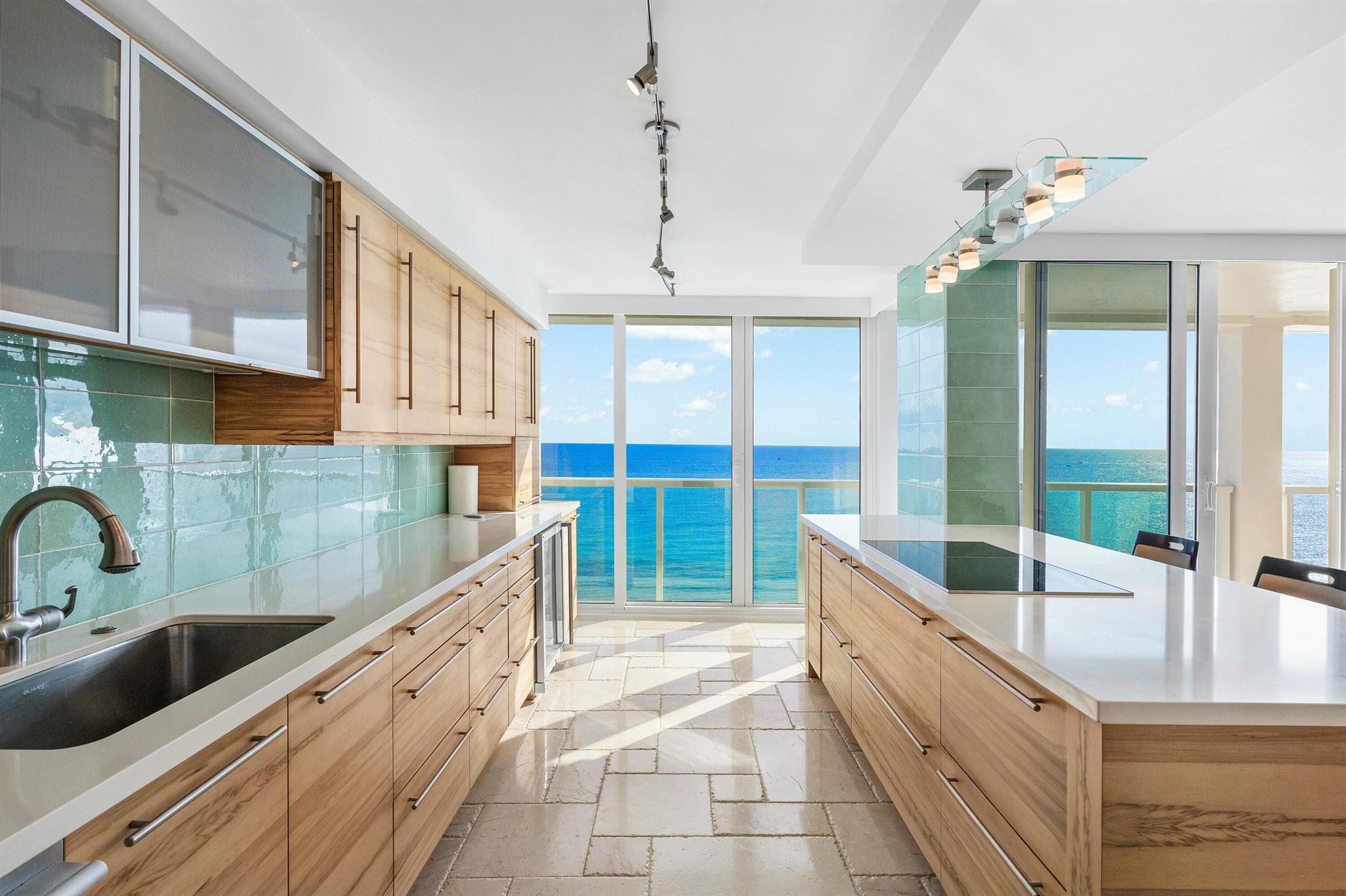 2800 S Ocean Boulevard 18k